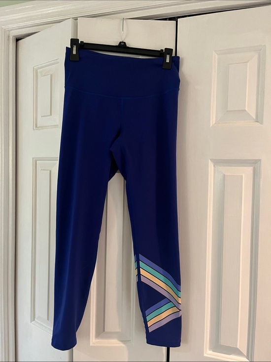 Old Navy Pants - Old Navy Blue Athletic Leggings with Diagonal Stripe Detail Medium